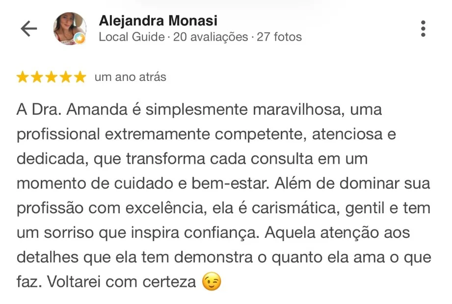 Print de avaliação de 5 estrelas de Alejandra Monasi no Google