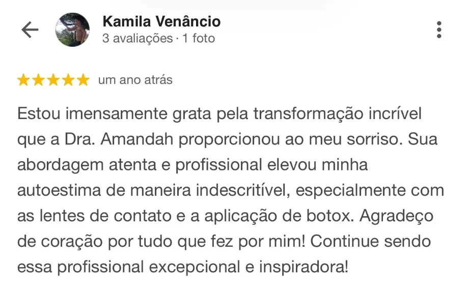 Print de avaliação de 5 estrelas de Kamila Venâncio no Google